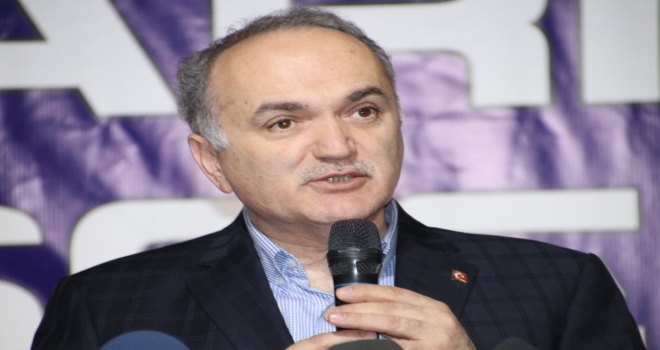 Bakan Özlü:  Teşekkür Edilmesi Gereken Bir Siyasi Kadroyuz