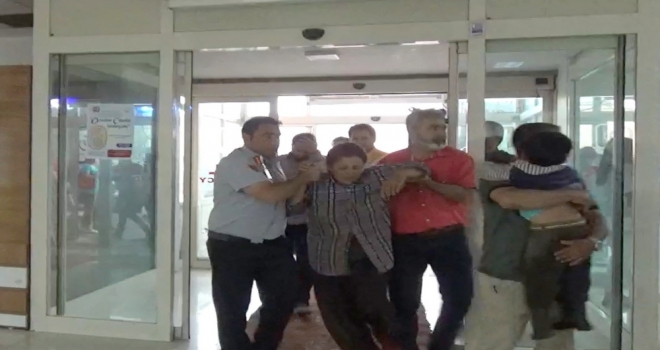 Tarlada Çalışanların Üzerine Yıldırım Düştü: 2 Ölü, 6 Yaralı
