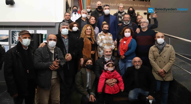 Kartal'da Hasat Yıl Sonu Karma Sergisi Açıldı