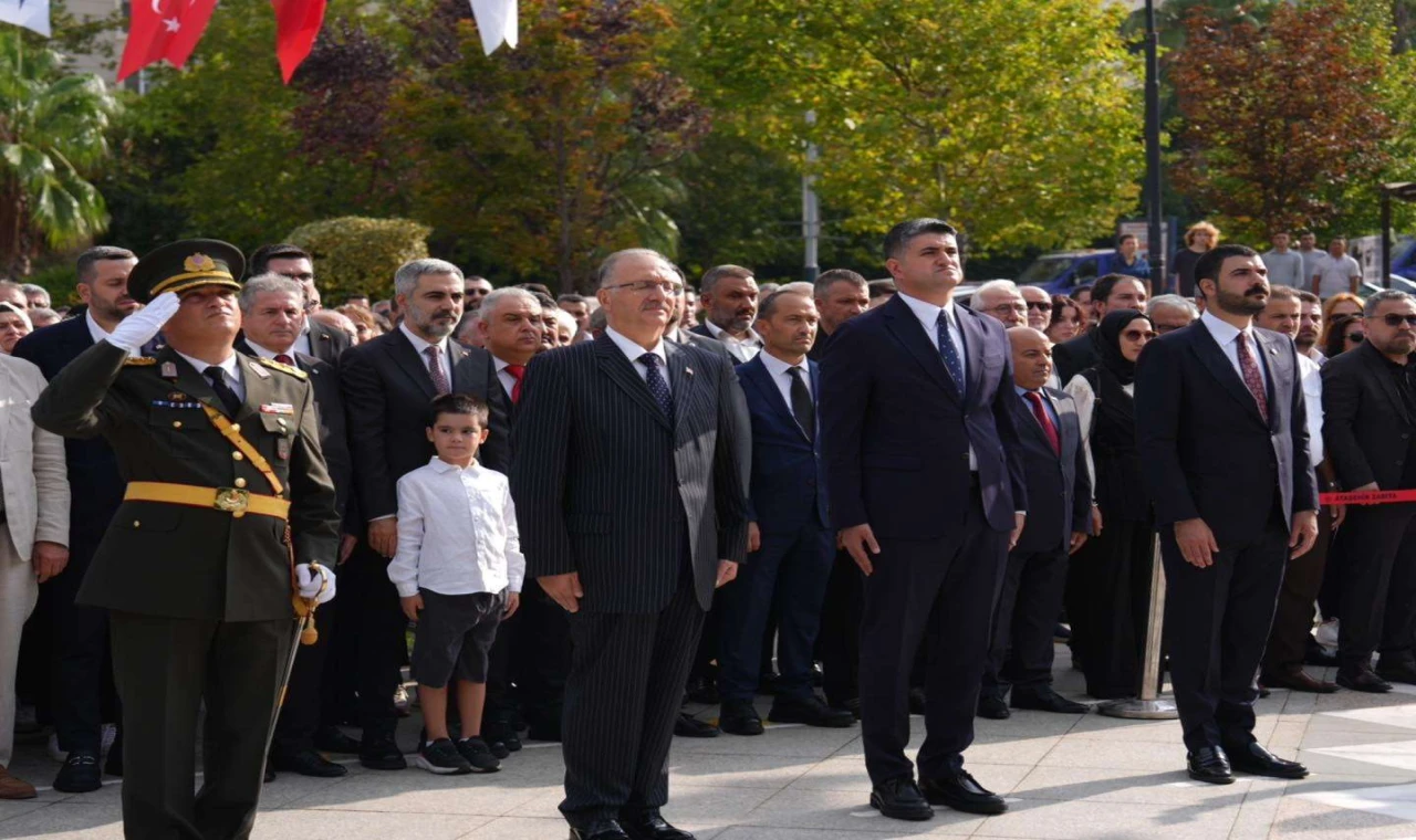 Ataşehir 30 Ağustos’u Coşkuyla Kutladı