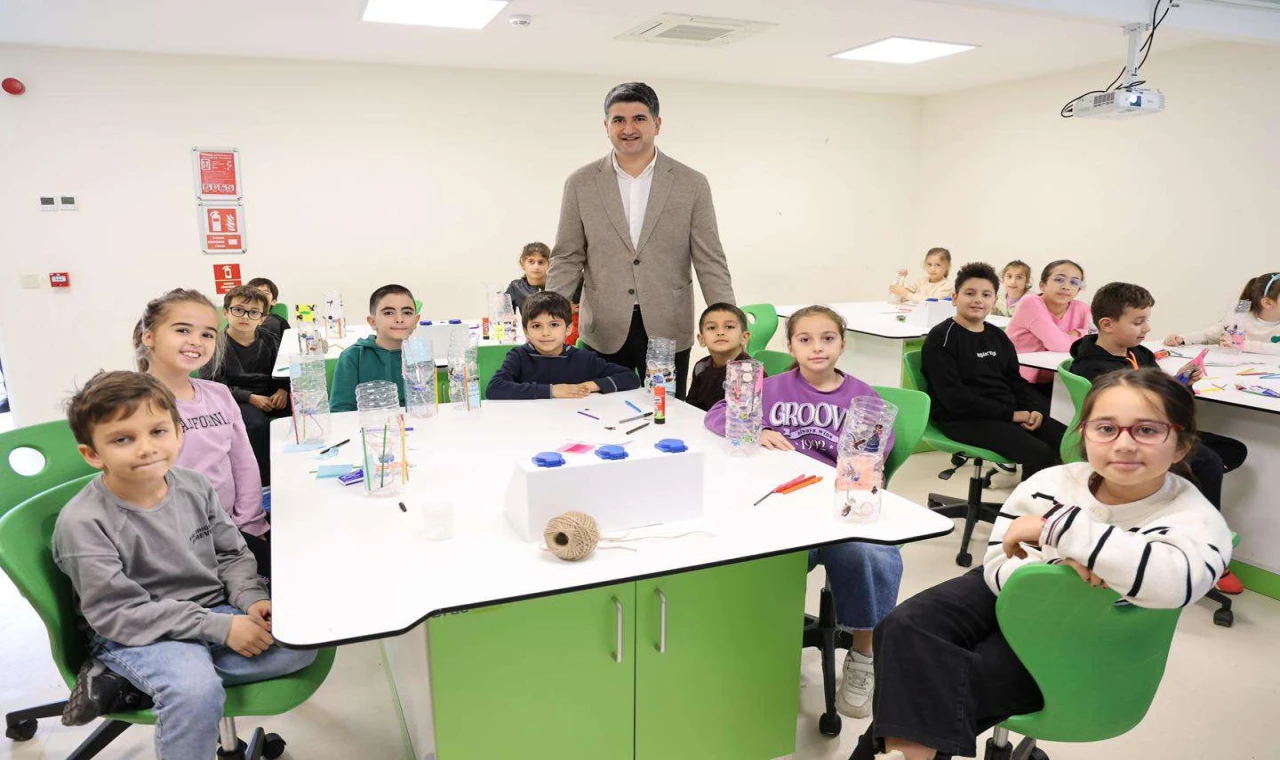 Başkan Adıgüzel, İÇEM’de Çocuklarla Bir Araya Geldi