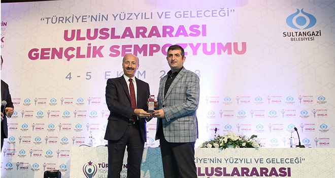 Uluslararası Gençlik Sempozyumunda Teknoloji Masaya Yatırıldı