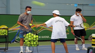 Ataşehirli Çocuklar İlk Kez Tenis Sporuyla Tanıştı
