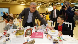BAŞKAN HİLMİ TÜRKMEN “İLK ORUCUM İLK İFTARIM” PROGRAMINDA ÇOCUKLARLA BİR ARAYA GELDİ
