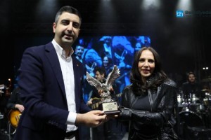 KARTAL’DA 19 MAYIS COŞKUSU, SERTAB ERENER KONSERİ İLE TAÇLANDI