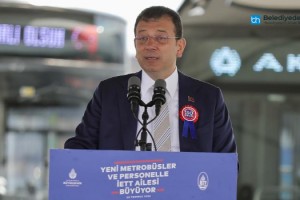 İSTANBUL’A 100 YENİ METROBÜS, 500 ÇALIŞANA ‘İETT KADROSU’ MÜJDESİ