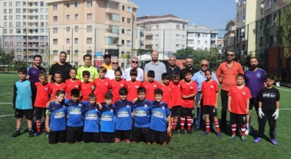 ‘Metin Oktay Kulüpler Arası U-12 Futbol Turnuvası’nda İlk Düdük Çaldı