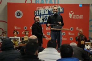 Esenler’de Anti̇kalar Depremzeler İçi̇n Bağişlandi