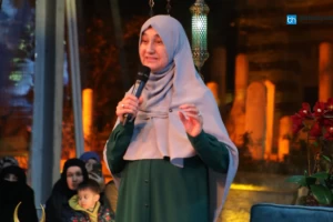 Saliha Erdim çocuğu hayata hazırlamada anne babanın işbirliğini anlattı