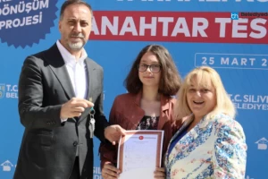 Varnalı Konutlarında Anahtar Ve Tapu Teslim Sevinci