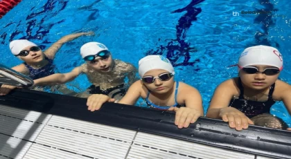 Yüzme Akademisi Öğrencileri Başarıya Doymuyor