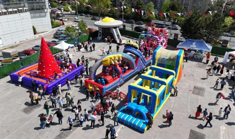 Ataşehir’de 23 Nisan Çocuk Etkinlikleriyle Renkli Geçti