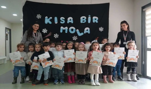 Ataşehirli Miniklerin Karne Heyecanı